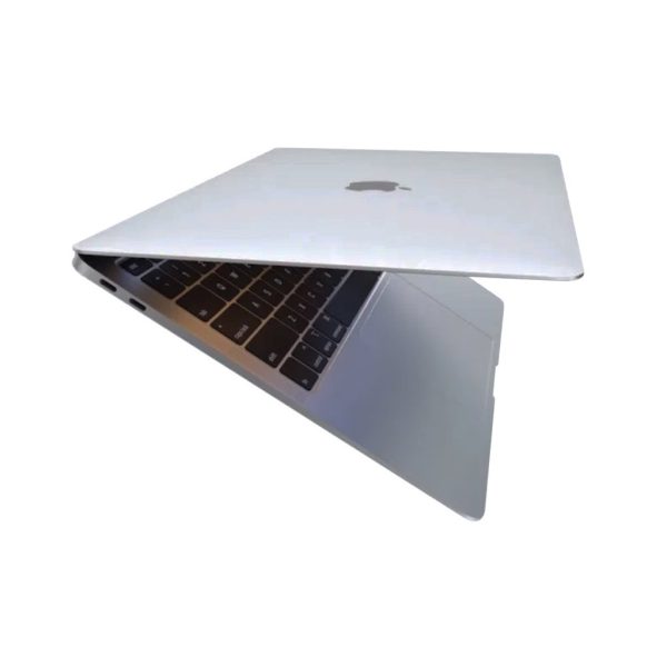 MacBook Air M1 13-inch - Image 4